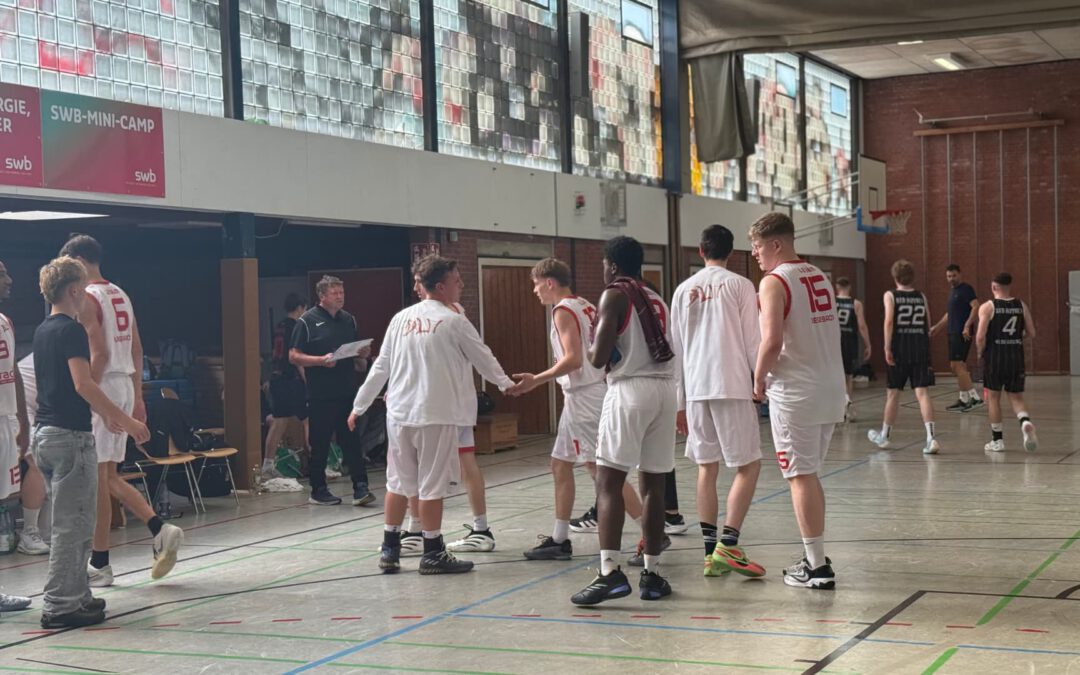 Erfolgreicher Auswärtsauftritt der 1. Herren in Rastede